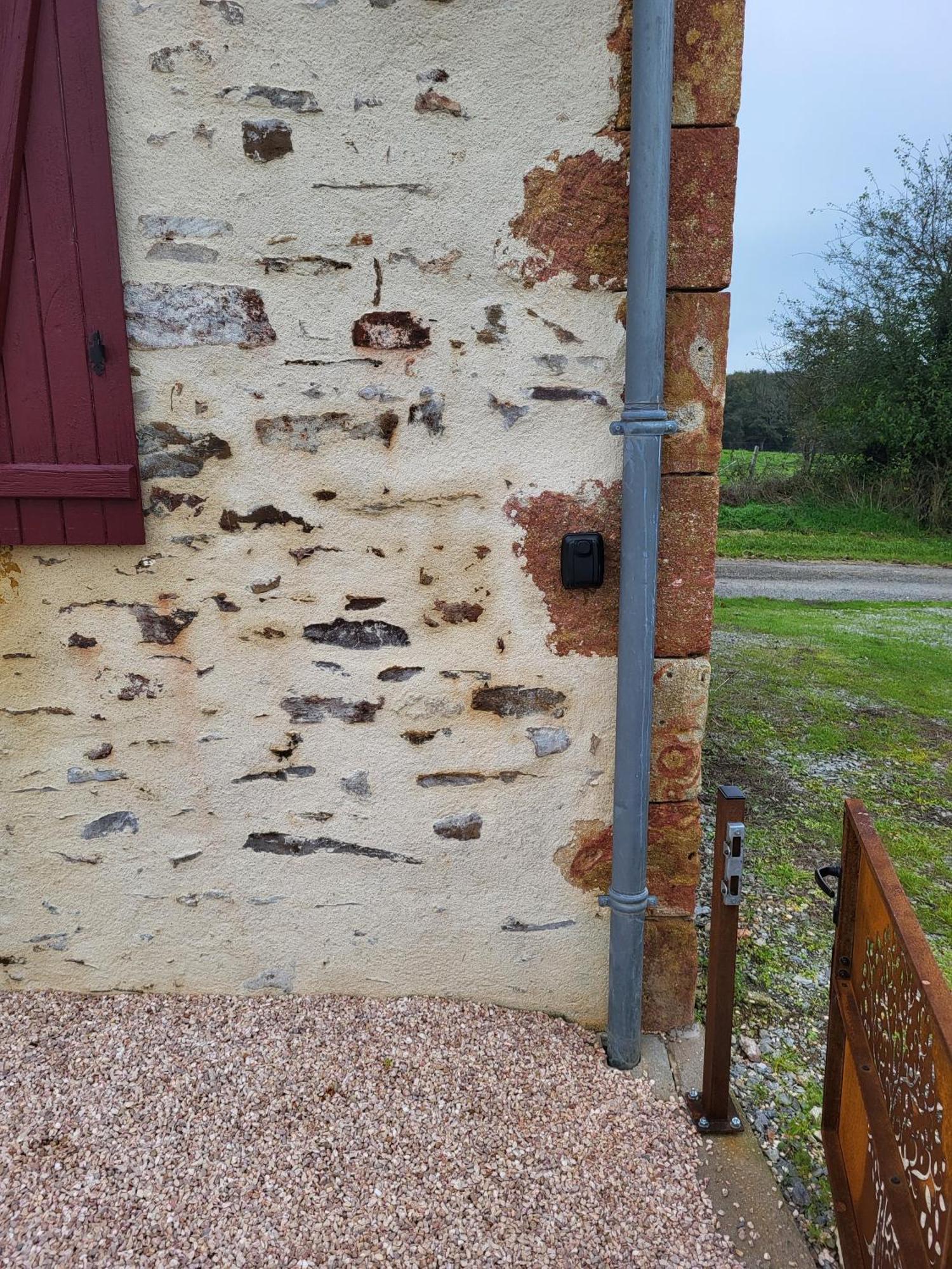 Gite Au Centre De La France Vesdun Экстерьер фото